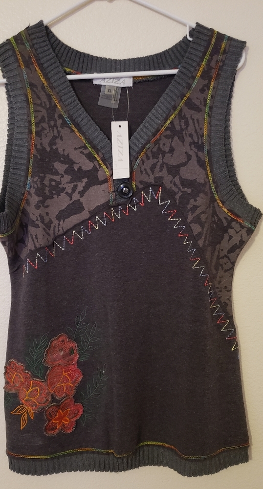 New embroidered sleeveless warm knit top